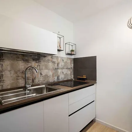 In - Sizilien 48263 Appartement Palermo